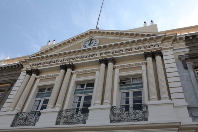 UAEM RECTORIA
