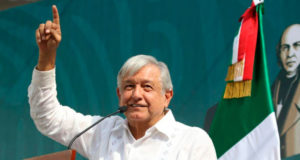 Los ‘hermanos incómodos’ de López Obrador