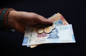 Llama UAEM a Evitar Cuesta de Enero y Hacer Uso Inteligente de Bonos y Aguinaldos