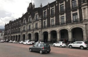 Ley Orgánica del Ejecutivo Mexiquense: Obsoleta