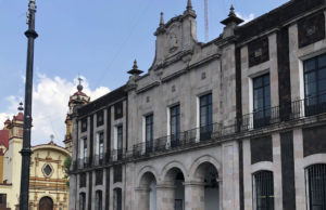 Está Amonestando el Ayuntamiento de Toluca por Violar el Reglamento de Tránsito