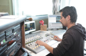 Uniradio 99.7, Prueba de que la Cultura Puede ser Amena en Radiodifusoras