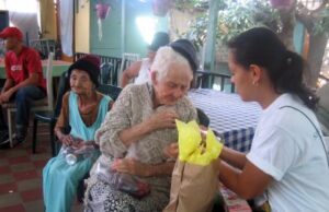 Fomenta DIFEM Cultura de Respeto a la Dignidad de los Adultos Mayores