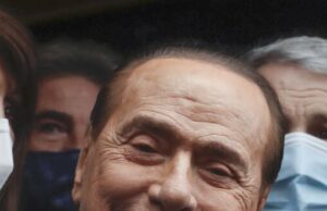 Silvio Berlusconi, Un Ejemplo del Enorme Poder Fáctico Mediático