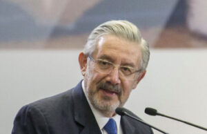 Amigo de Corruptos y Traficantes de Influencia: Ministro Luís María Aguilar