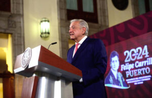 Amplían y Mejoran Atención en Salud, y Barren de Corrupción en 29 Estados