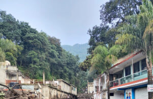 Derrumbes, Víctimas e Inundaciones, Consecuencias de la Falta de Planeación Urbana
